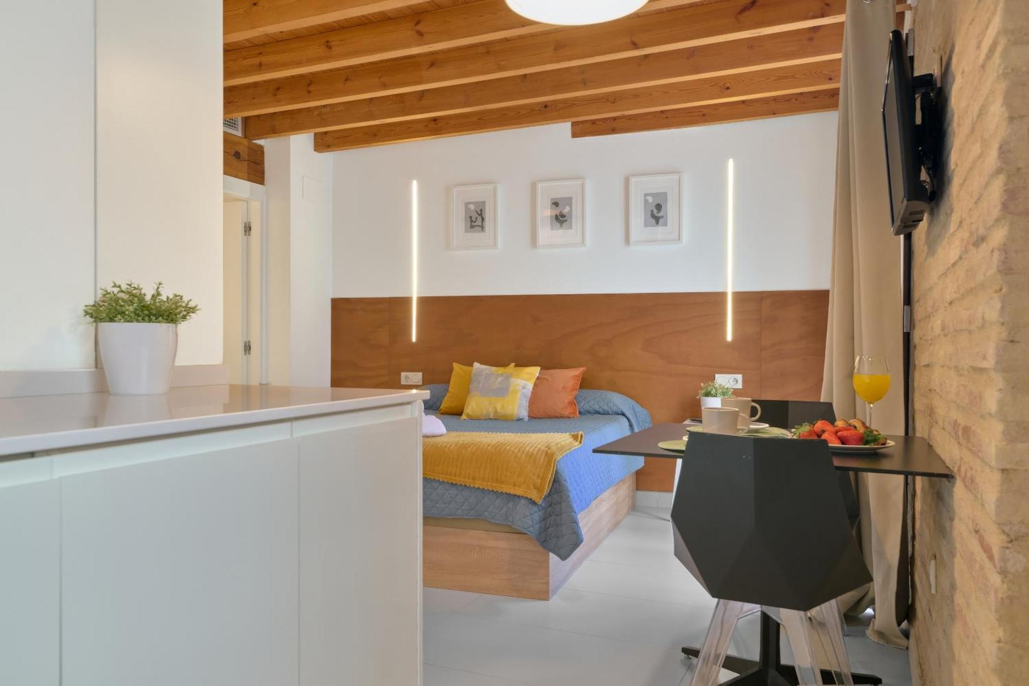 Apartamento De Diseno En La Plaza Del Carmen F1 Valencia Exterior photo